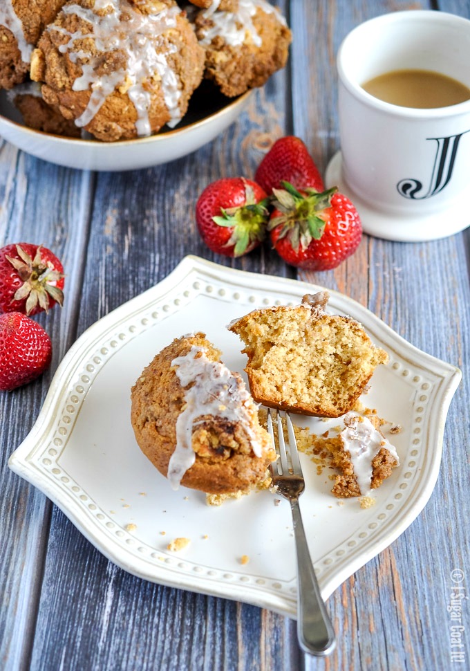 Have your cake and eat it too, with these Coffee Cake Muffins complete with cinnamon crumble topping